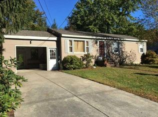 43 Douglas Cir, Smithfield, RI 02828