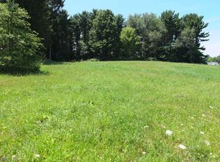 Wright Rd NW, Uniontown, OH 44685