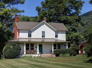 2202 Holly Hill Farm, Crozet, VA 22932