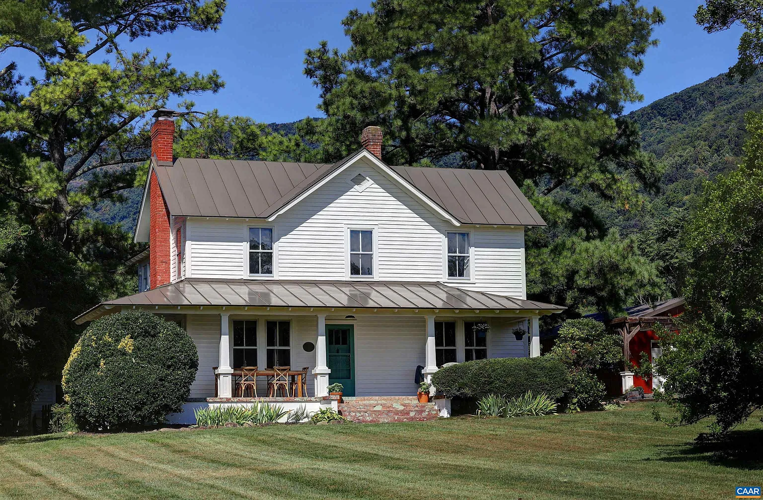 2202 Holly Hill Farm photo 1