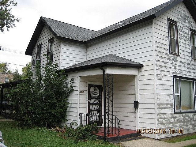 2nd image of 6858 S Cottage Grove Ave