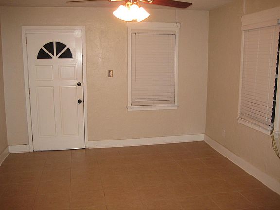 5th image of 413 NW 3rd Ave #4