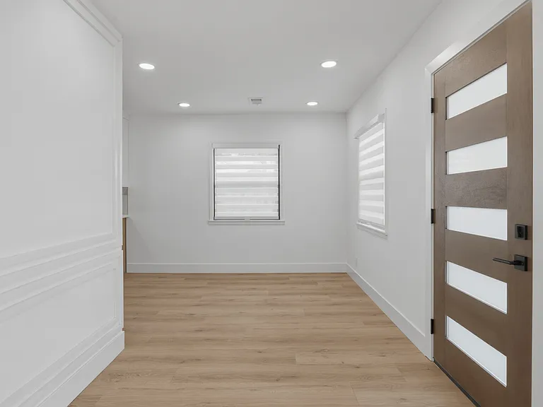 4463 Palo Verde Ave — Photo 10