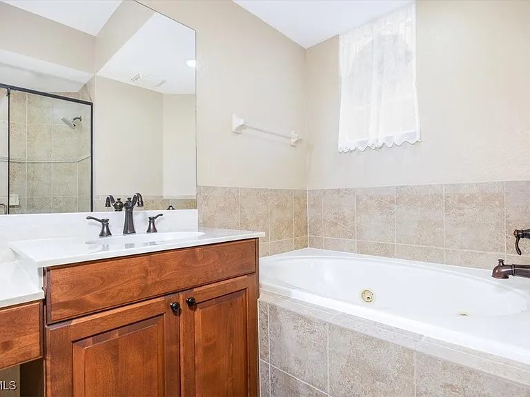 13091 Pebblebrook Ridge Ct #101 — Photo 19