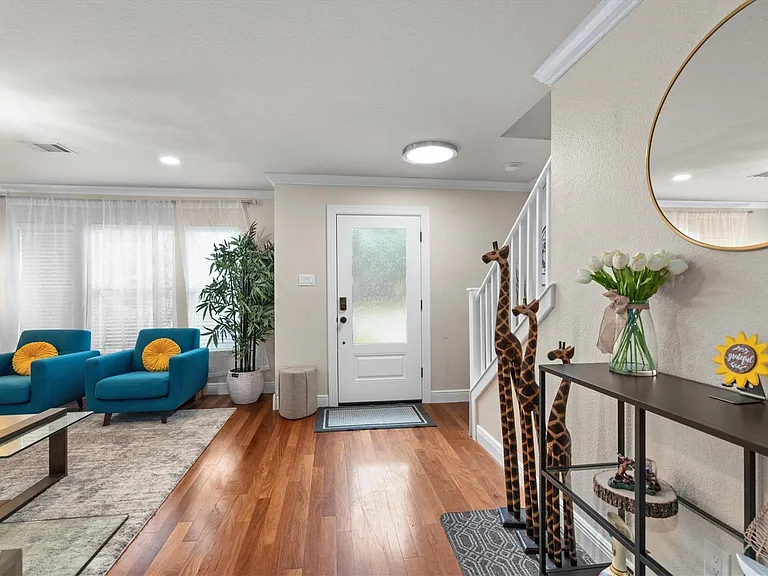 1509 Shady Creek Trl — Photo 3