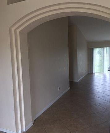 3rd image of 603 Norman Ave