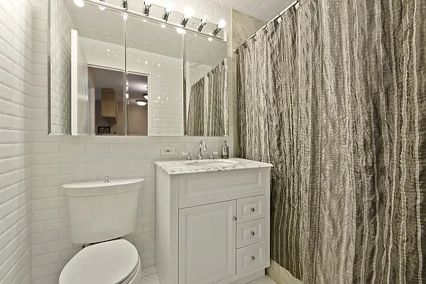 Sold by Nest Seekers International | media 5