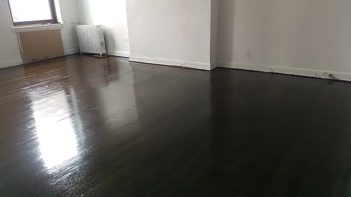 Rented by Green Line Realty | media 22