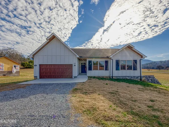 4309 Newport Hwy, Dandridge, TN 37725