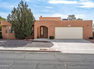 2194 Frontier Dr, Las Cruces, NM 88011