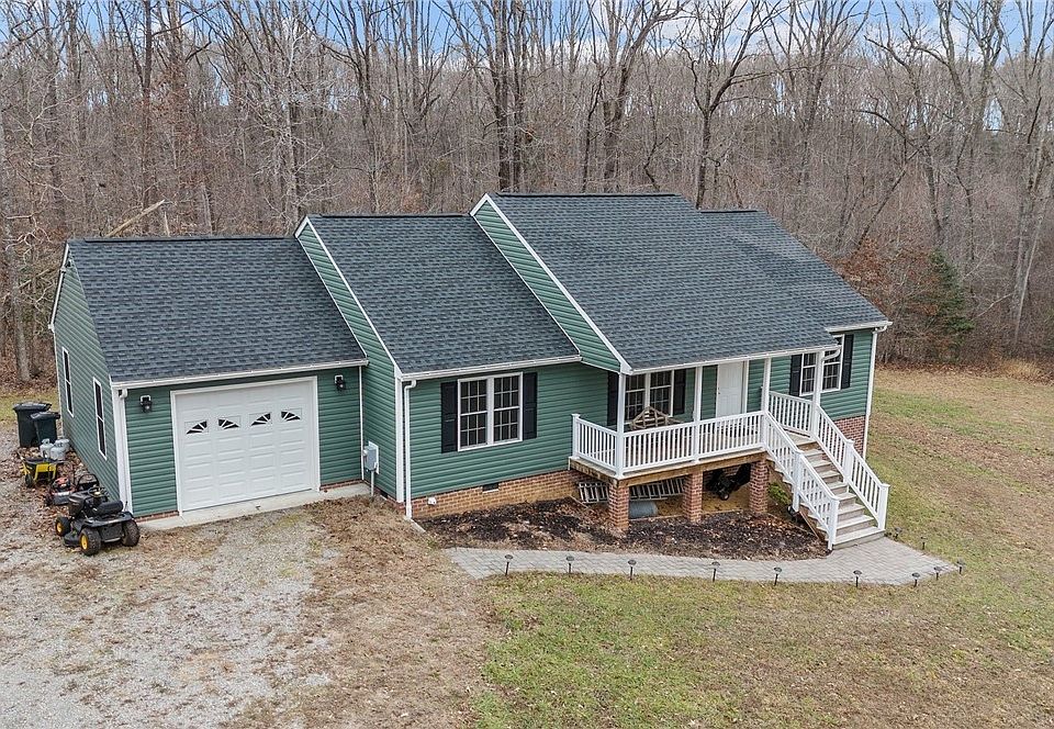 1st image of 4760 Brown Orchard Ln