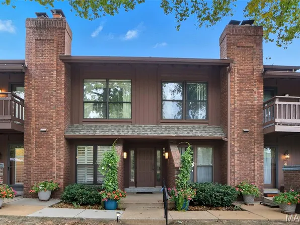 698 Trailcrest Ct APT 5, Saint Louis, MO 63122