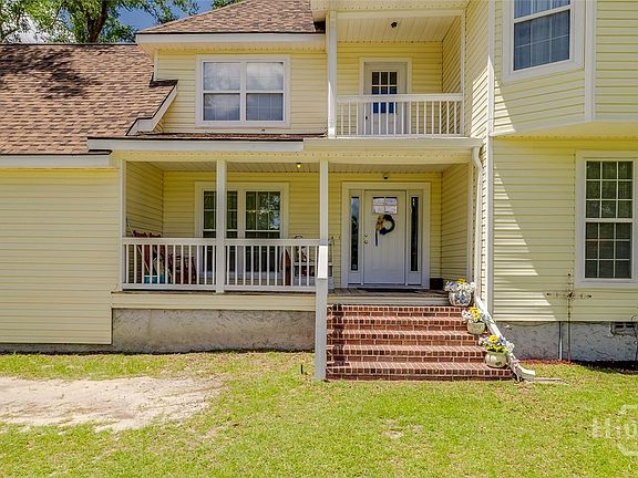 2nd image of 168 Satinwood Road