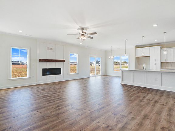 7th image of this home