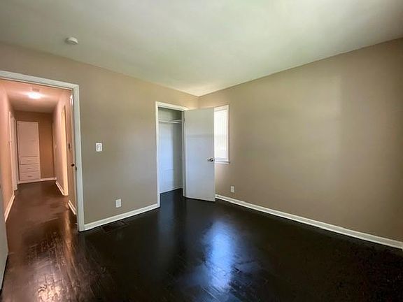 5th image of 1250 Manchester Ave