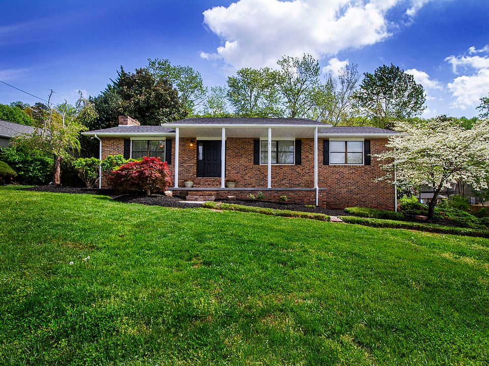 1st image of 3809 Shielingworth Ct