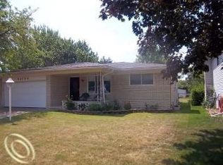 34724 Devonshire Rd, New Baltimore, MI 48047