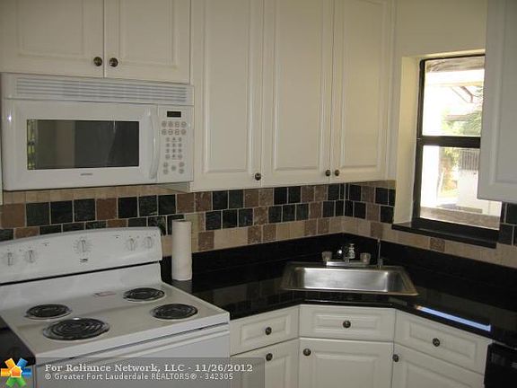 2nd image of 3323 Cocoplum Cir #3306