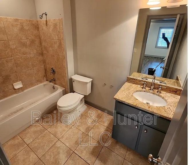 3365 Regent Pl SW — Photo 26