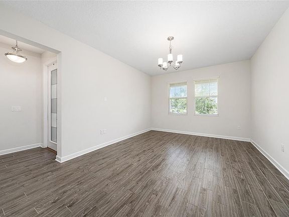 4th image of 12066 Grammar Ln