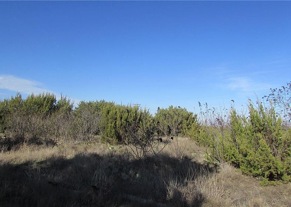 1st image of 834 Private Road 701