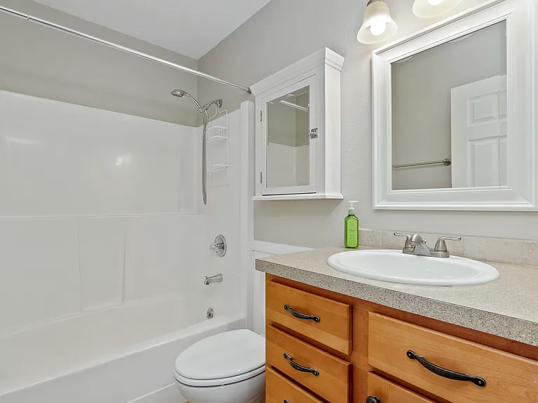 418 Stow Ave S #3 — Photo 15