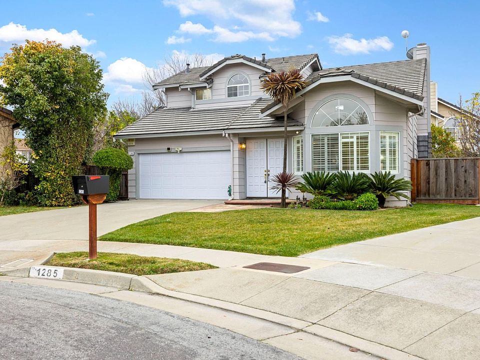 1st image of 1285 Ashford Ct