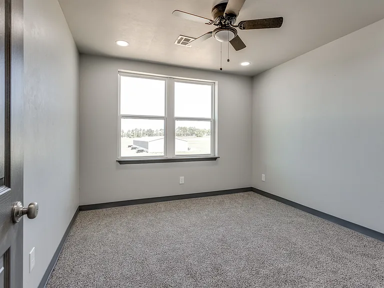 12571 US Highway 77 Hwy #109 — Photo 35