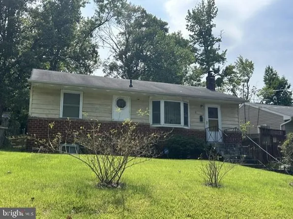 6119 Ruatan St, College Park, MD 20740