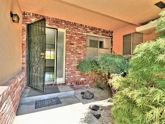 3rd image of 983 Briarcrest Way