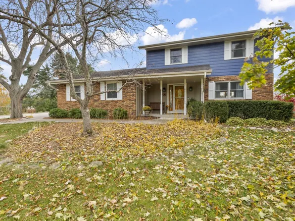 S16W32109 High Meadow CIRCLE, Delafield, WI 53018