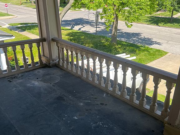 5th image of 10909 Parkhurst Dr #2