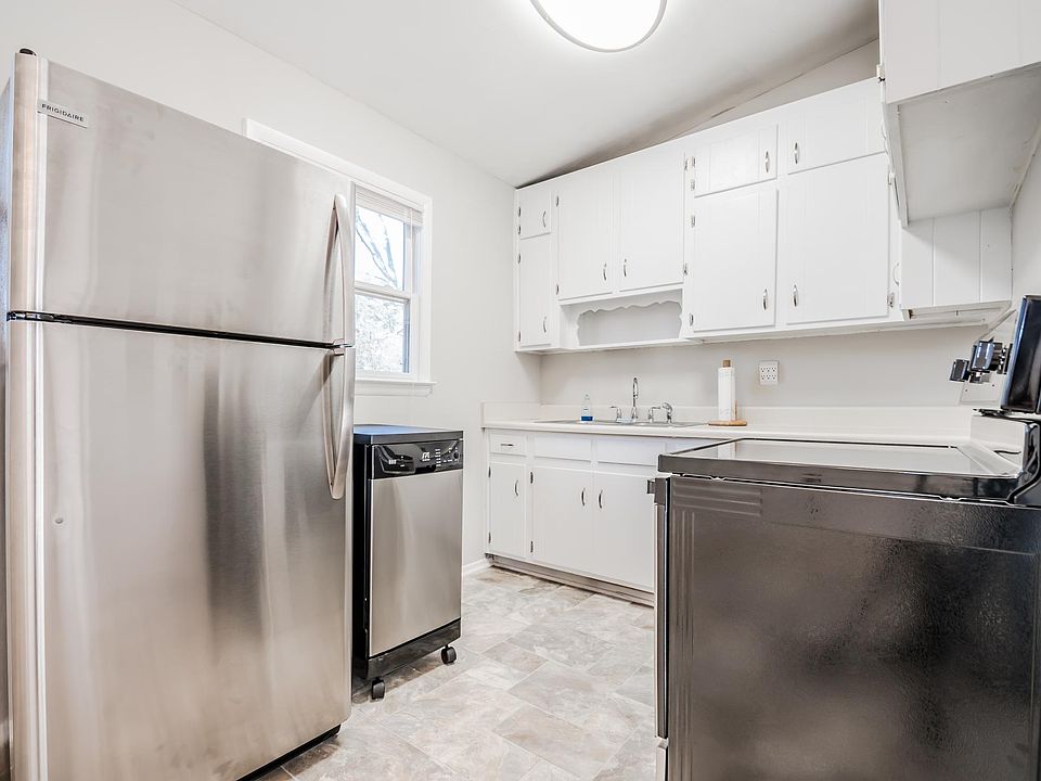 Upstairs Kitchen w/ Stainless Steel Appliances