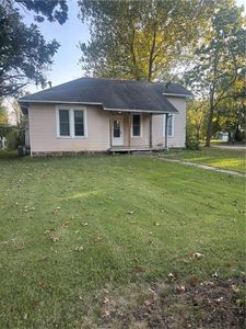 500 E Park St, Pleasanton, KS, 66075