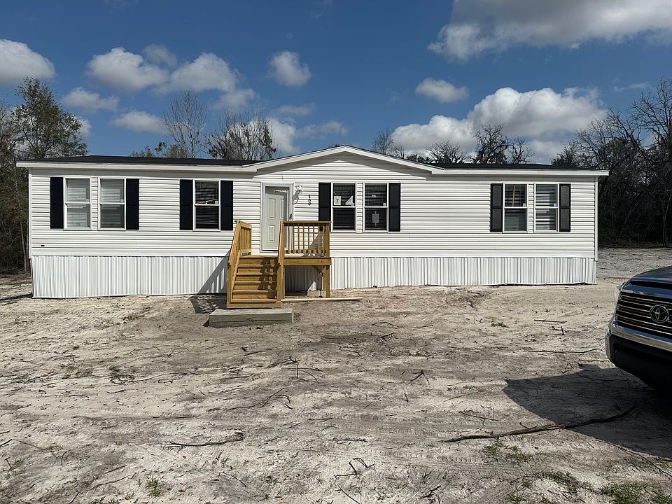 1st image of 169 SW Duren Pl