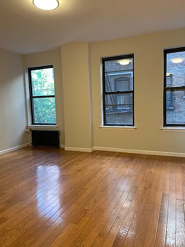 183 Thompson St #C7 Photo 1