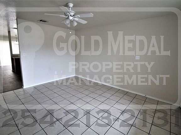 5th image of 3205A Hereford Ln