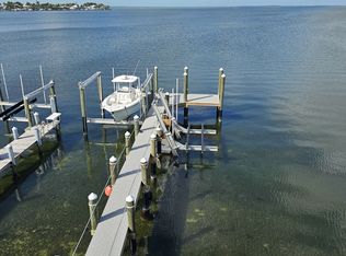 42 Pigeon Dr, Key Largo, FL 33037