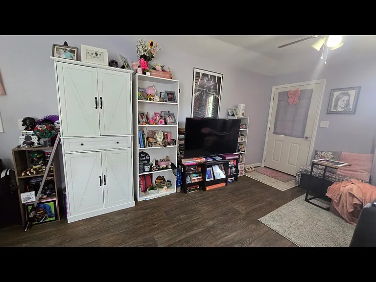 62 Mountain Range Rd — Photo 2