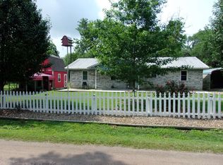 100 Carpenter, Como, TX 75431