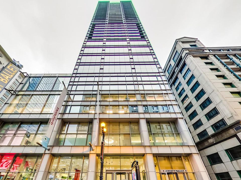 1st image of 8 E Randolph St E #1007