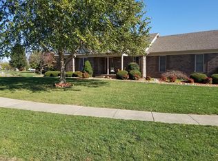 6315 Winding Stream Dr, Louisville, KY