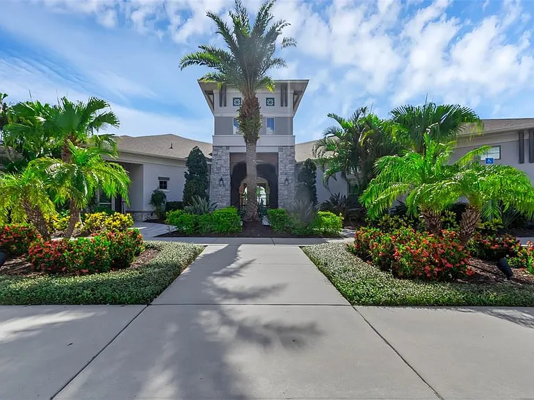 16570 Barbours Creek Way — Photo 79