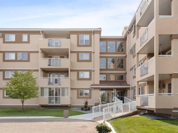 22 W Park Meadows Dr SE #412, Medicine Hat, AB T1B 4E8