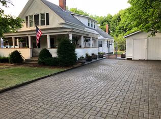 3 Chapel Ln, Wareham, MA 02571