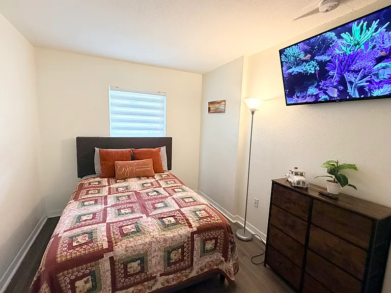 2810 Club Cortile Cir #A — Photo 8