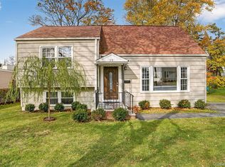 25 Rugby Rd, Yonkers, NY 10710