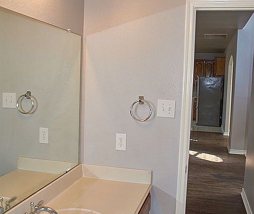 5th image of 11498 Beeville Dr
