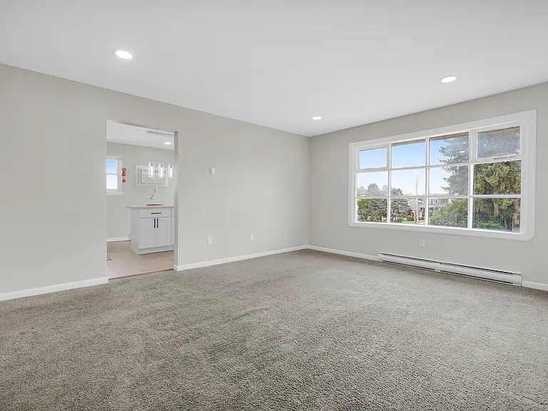 803 N 18th St — Photo 3