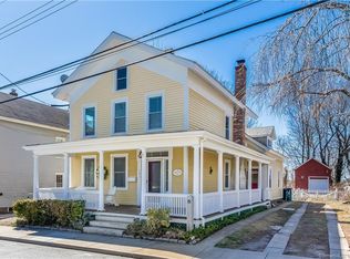 103 Monument St, Groton, CT 06340